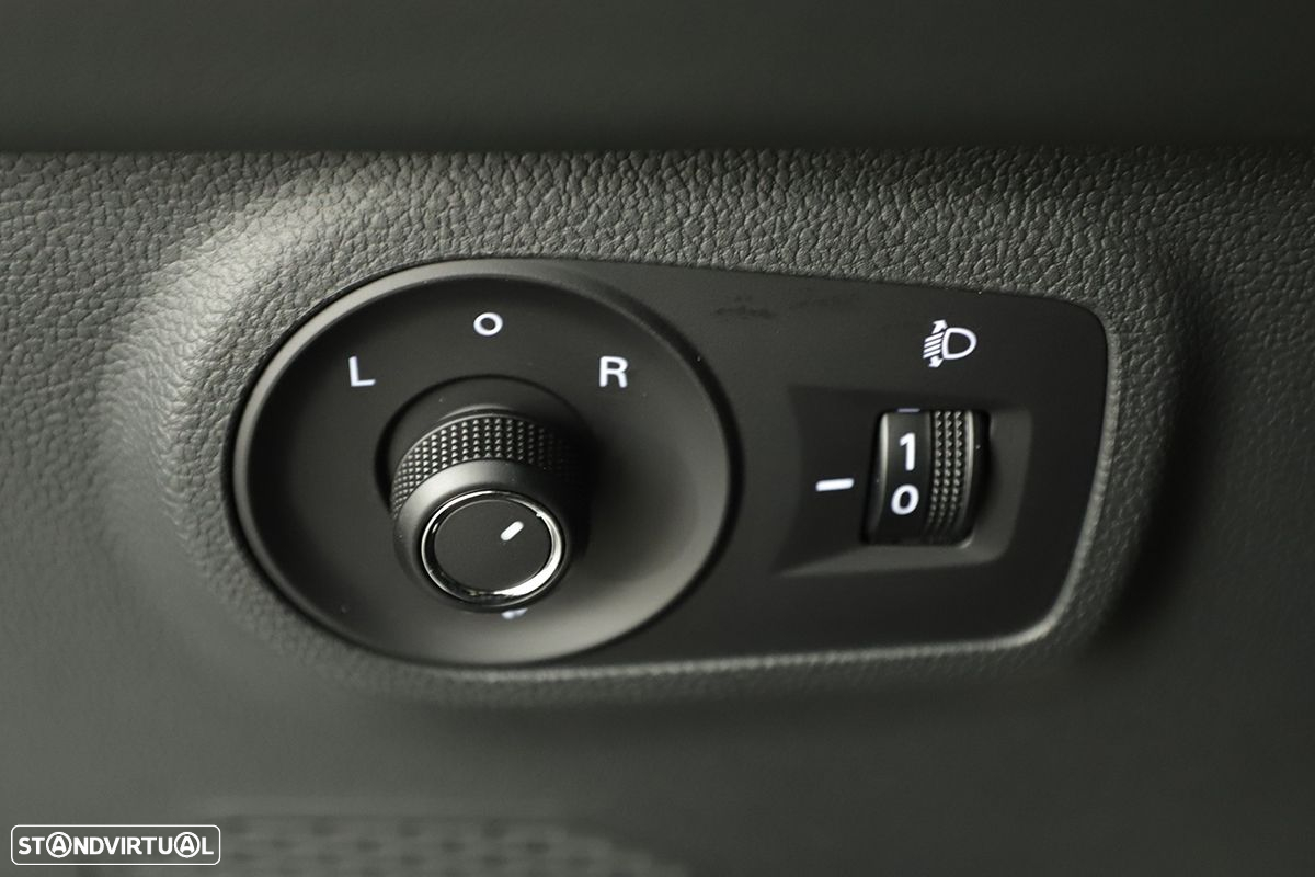 MG ZS EV 50.3 kWh Luxury - 16