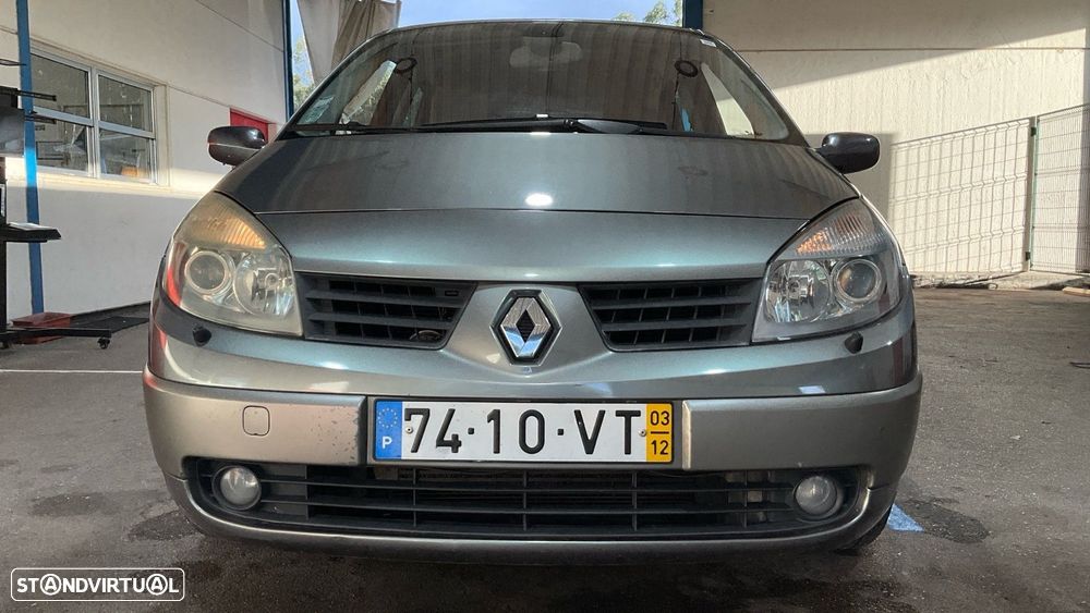 Renault Scénic 1.9 dCi L. Privilége - 3