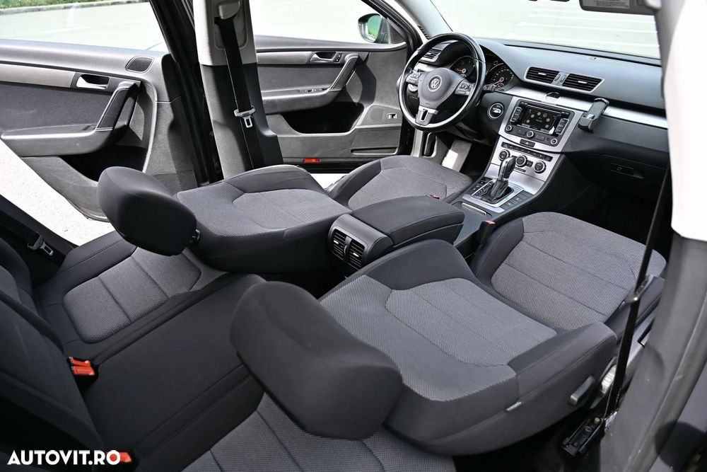 Volkswagen Passat Variant 2.0 TDI DSG BlueMotion Technology Comfortline - 13