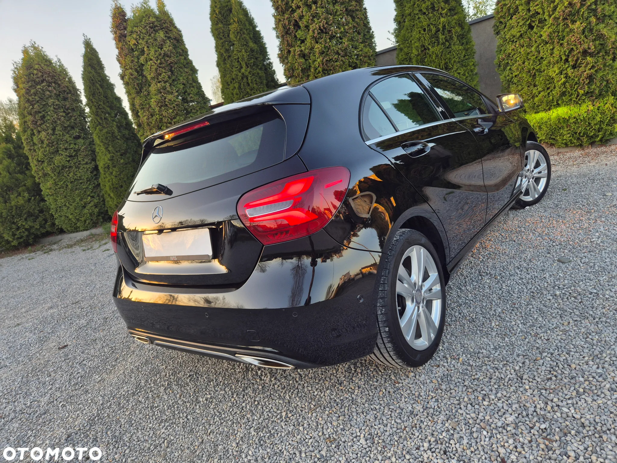 Mercedes-Benz Klasa A 180 (BlueEFFICIENCY) Urban - 38