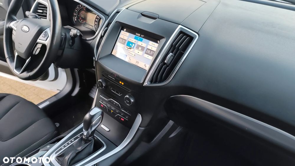 Ford S-Max 2.0 EcoBlue Titanium - 35