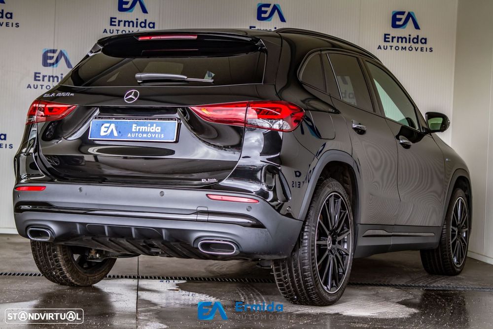 Mercedes-Benz GLA 250 - 4