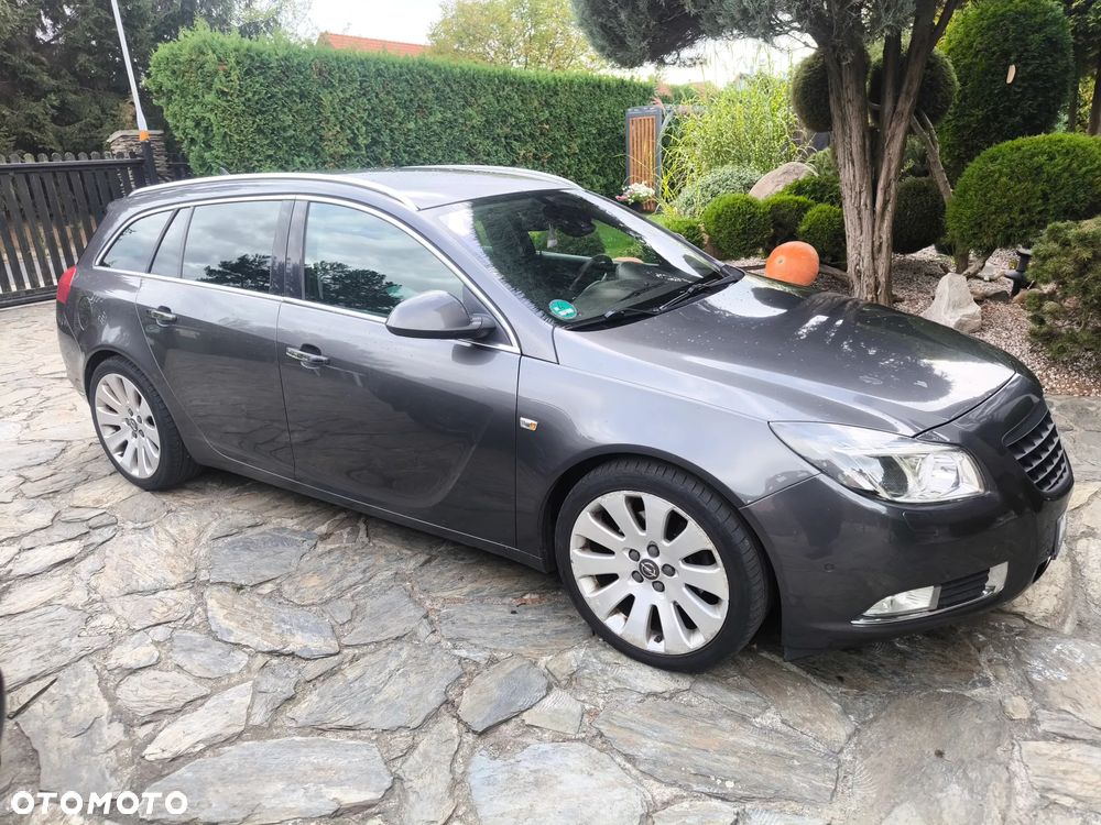 Opel Insignia 2010 photo 2