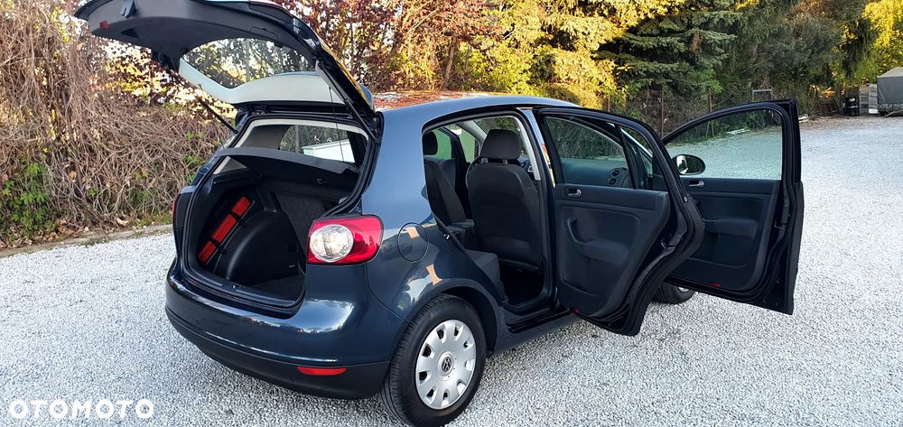 Volkswagen Golf Plus 1.9 TDI DPF Trendline - 27