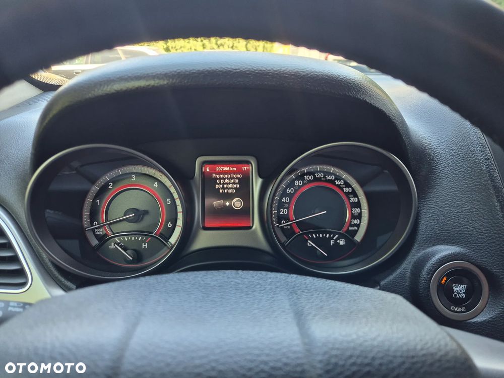 Fiat Freemont 2.0 Multijet 16V DPF Automatik Allrad Cross - 18