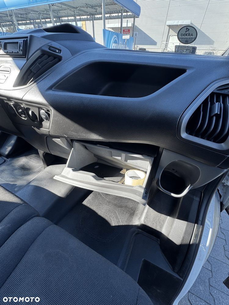 Ford Transit Custom - 19