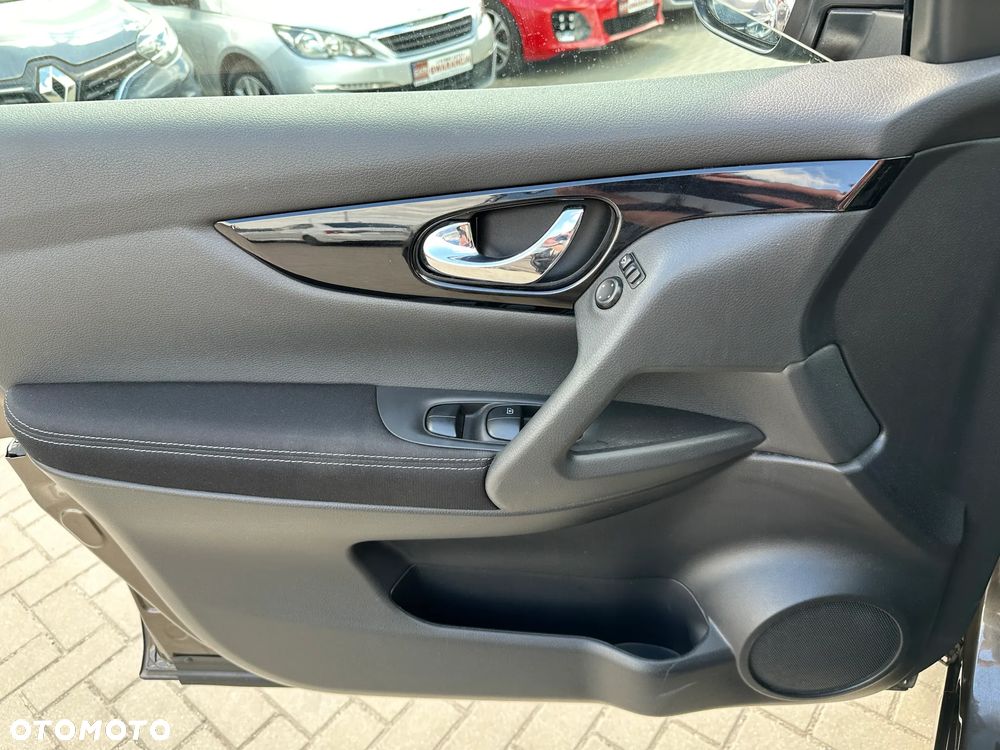 Nissan Qashqai - 19