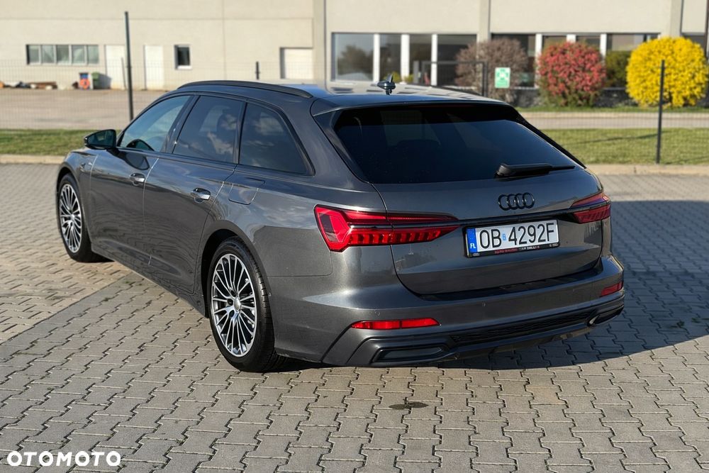 Audi A6 Avant 55 TFSI e quattro S tronic S line - 3