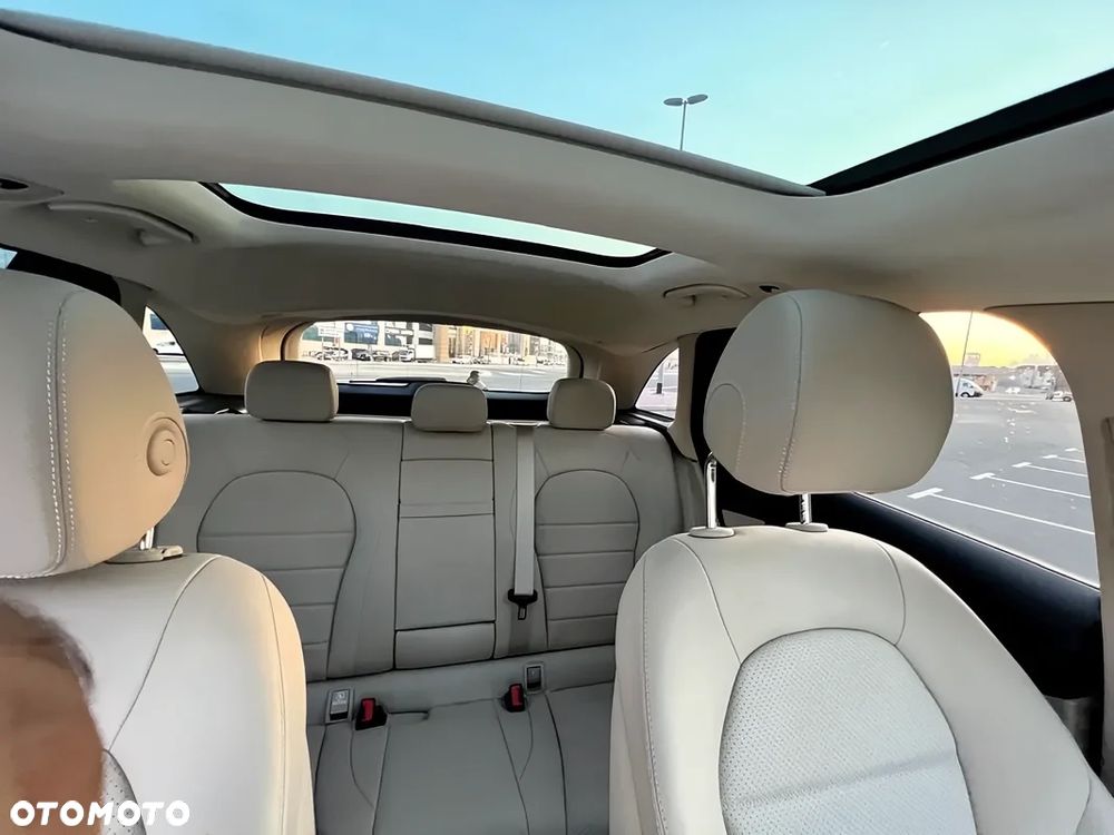 Mercedes-Benz GLC 300 4Matic 9G-TRONIC Exclusive - 7
