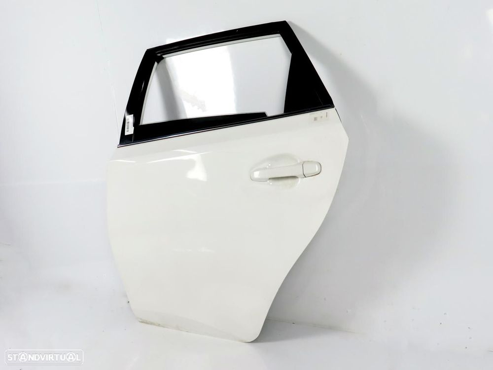 Porta Trás/Esquerda Usado / Original TOYOTA AURIS (_E18_) 6700402380 - 2