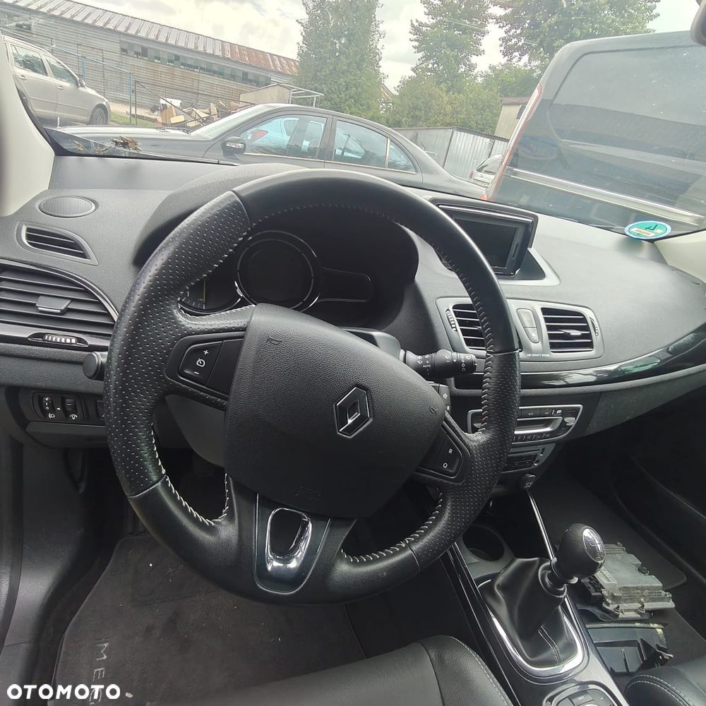 Renault Megane 1.6 dCi Energy Bose Edition - 12