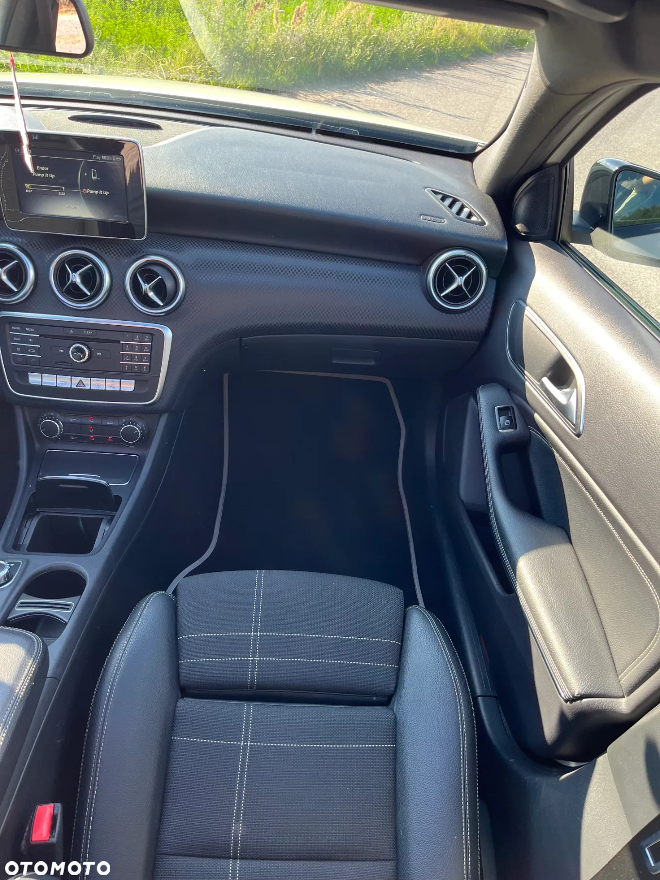 Mercedes-Benz Klasa A 180 (BlueEFFICIENCY) 7G-DCT - 13