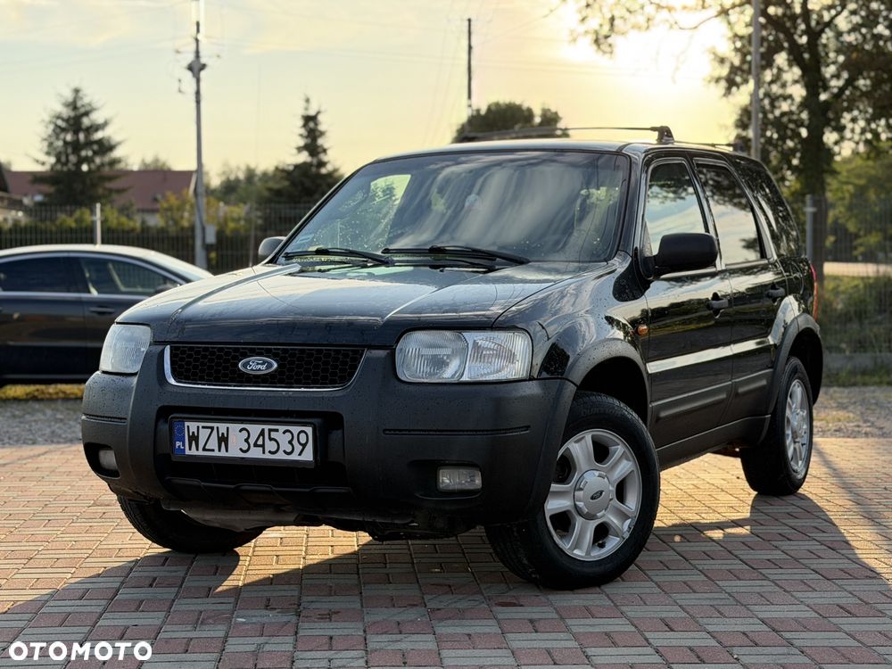 Ford Maverick - 1