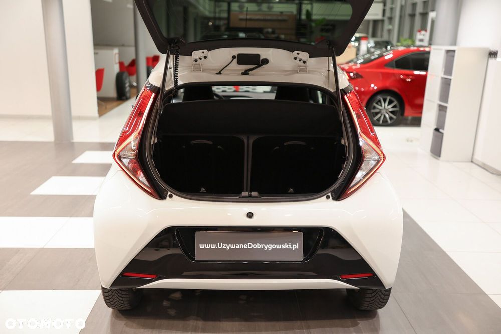 Toyota Aygo - 13