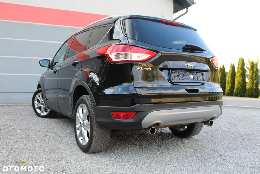 Ford Kuga 2.0 TDCi 2x4 Titanium - 13