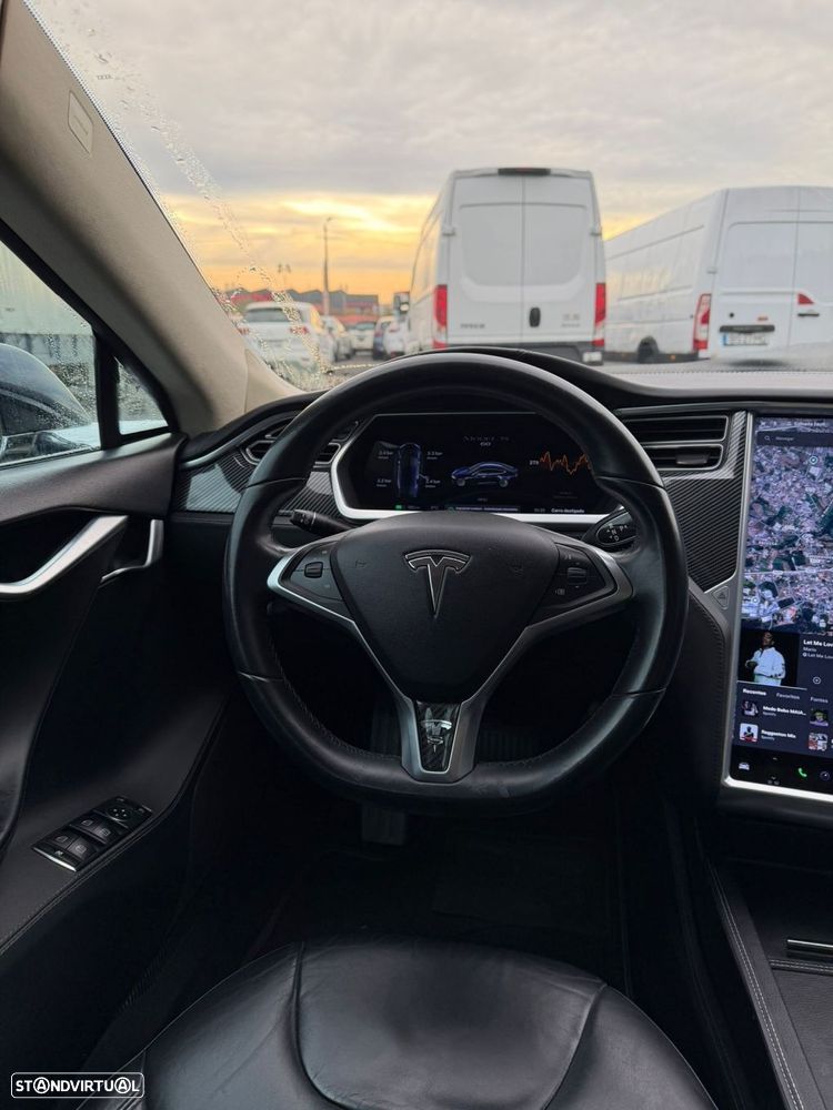 Tesla Model S 60 - 16