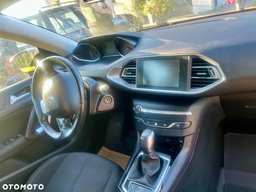 Peugeot 308 - 7