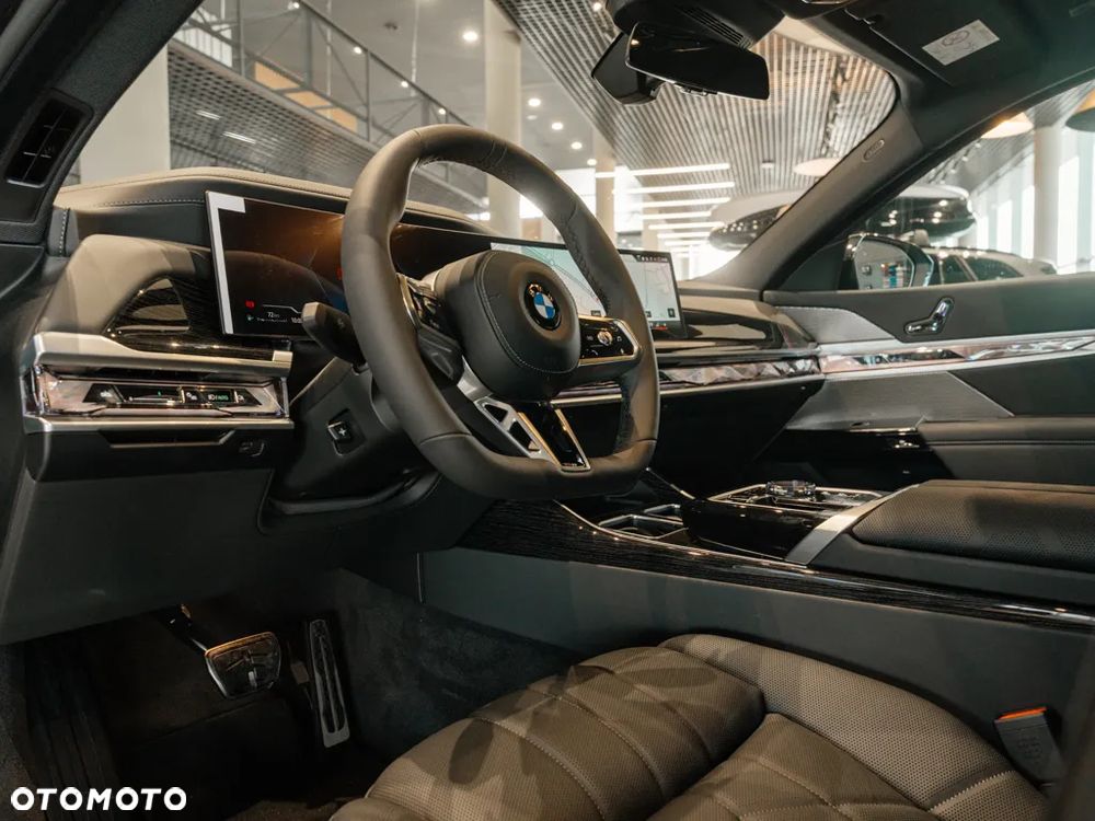 BMW Seria 7 740d xDrive - 5