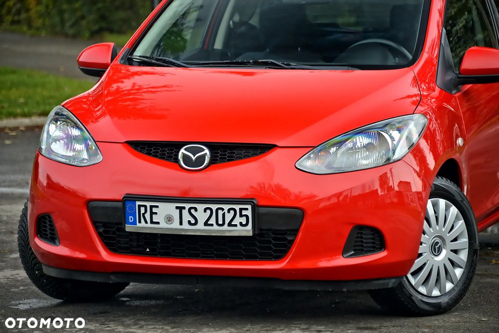 Mazda 2 - 10