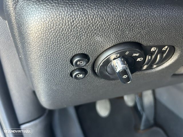 MINI 3 Portas Cooper - 42