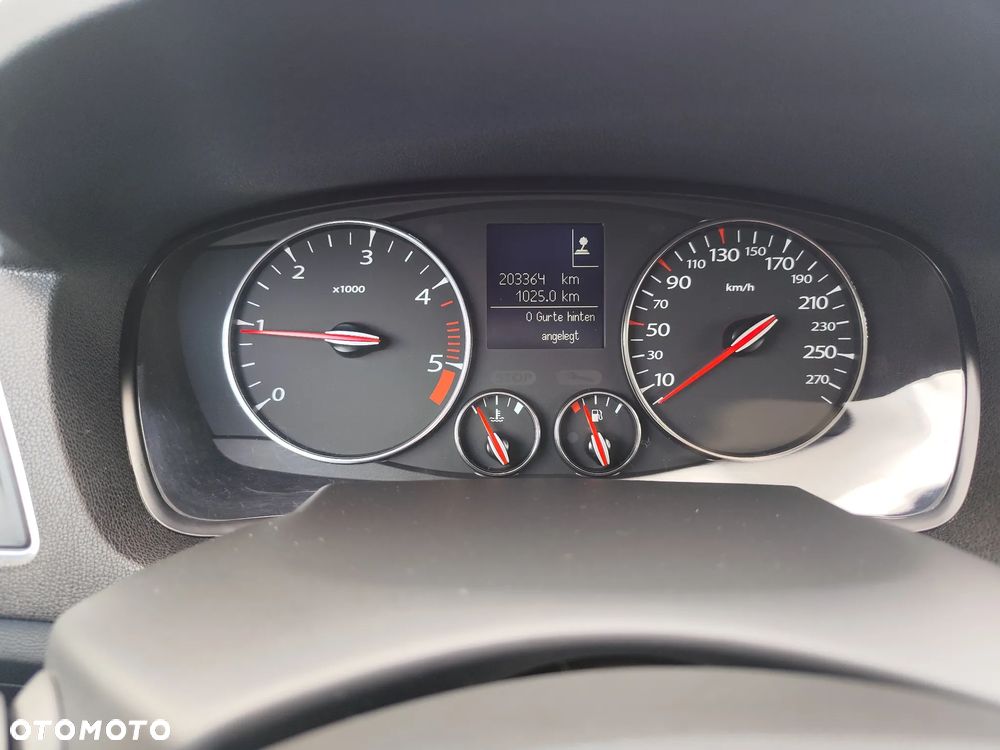Renault Laguna dCi 150 FAP Start-Stop Bose Edition - 9