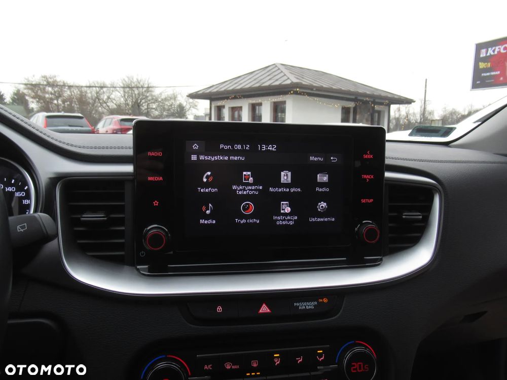 Kia Ceed 1.5 T-GDI M - 21