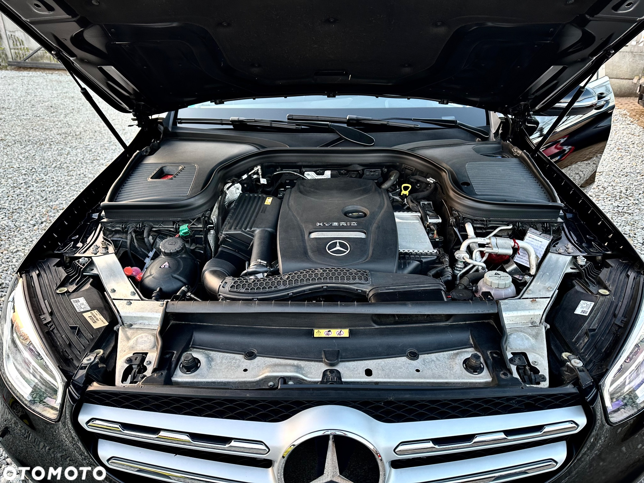 Mercedes-Benz GLC 300 e 4-Matic - 28
