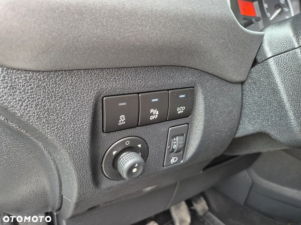Peugeot Partner BlueHDi 120 Stop&Start Active - 27