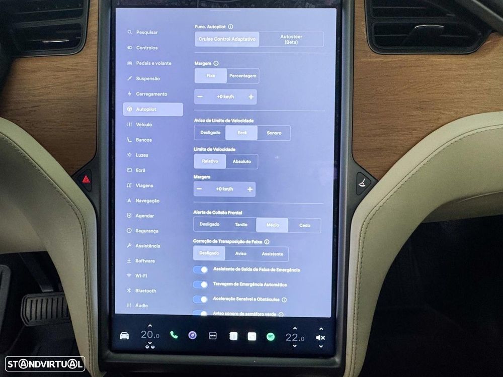 Tesla Model X 100 kWh Long Range AWD - 22