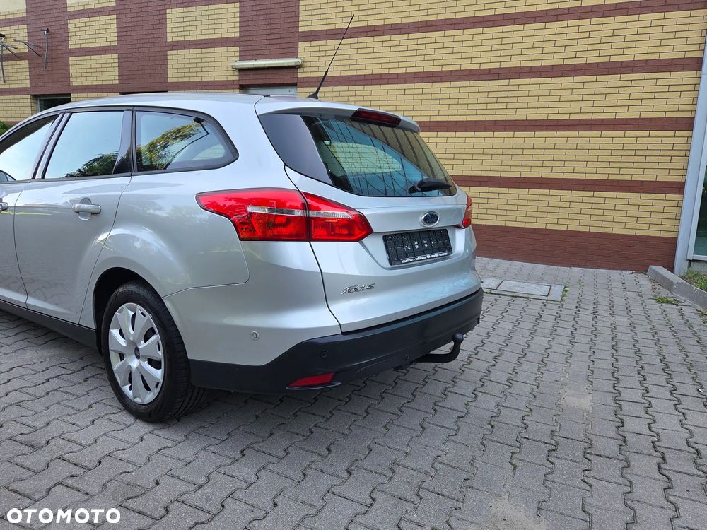 Ford Focus Turnier 1.5 TDCi ECOnetic 88g Start-Stopp-Sy Business - 36