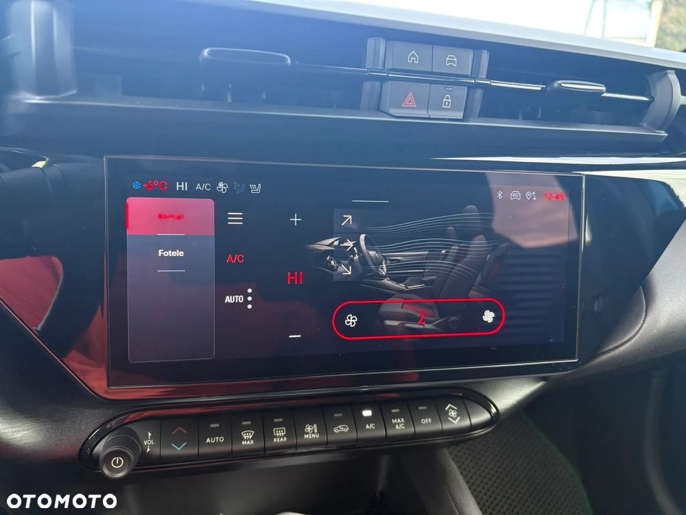 Alfa Romeo Junior 1.2 mHEV Ibrida Speciale eDCT - 22