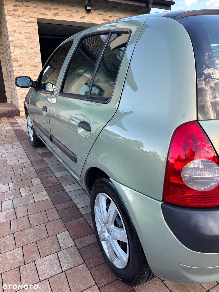 Renault Clio 1.2i RT 16V - 6