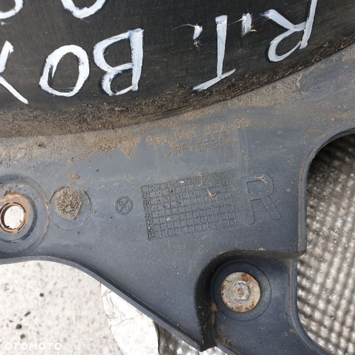 PORSCHE BOXSTER 986 NADKOLE OSLONA PRAWA TYL 98650583100 98650583200 - 2