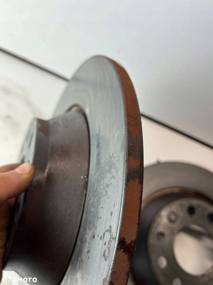 Tarcza hamulca tylnego 300mm Audi A6 S6 C6 4F 2010 TYŁ KOMPLET - 4