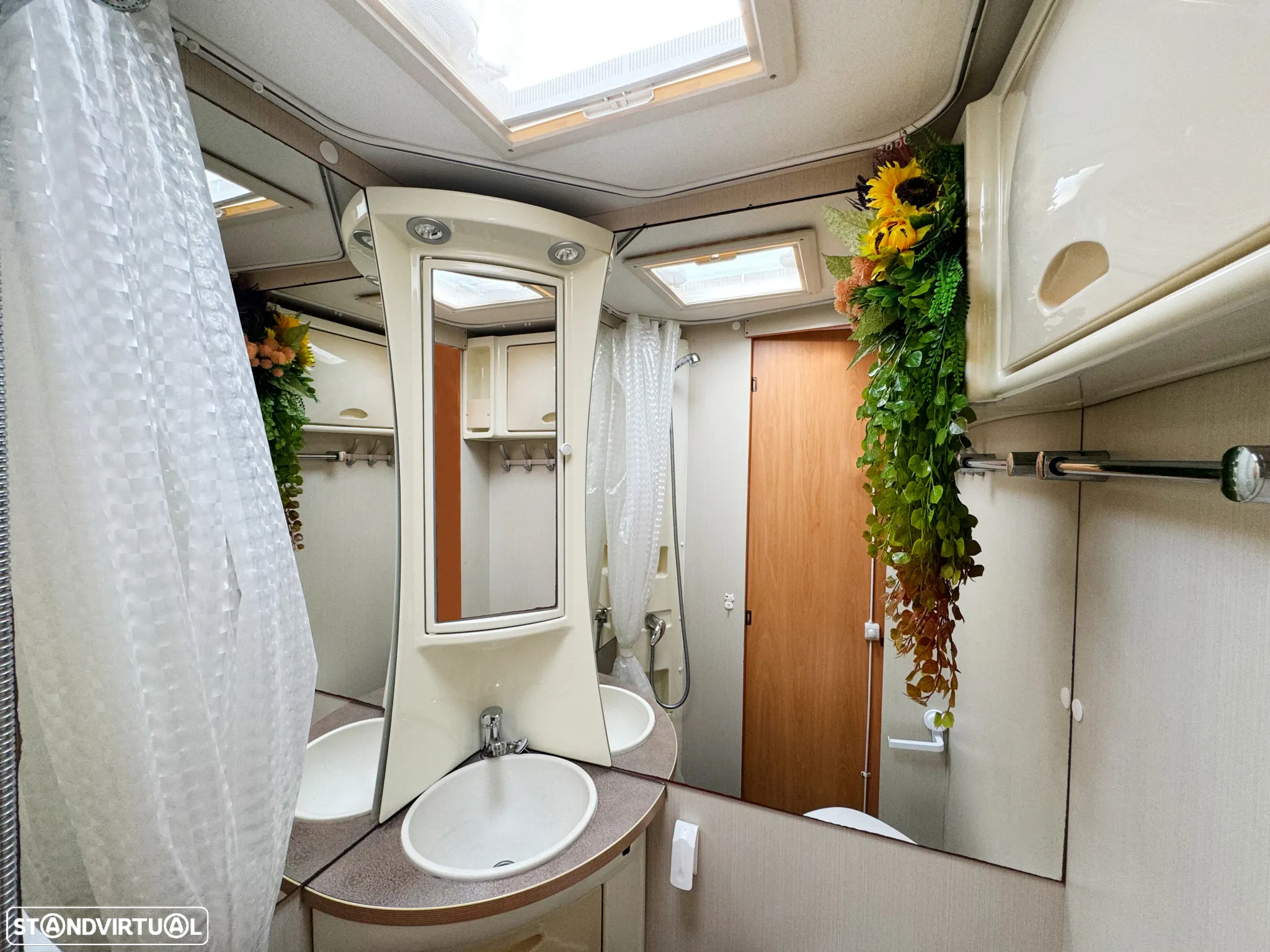 Ford Transit Challenger Genesis 33 6 lugares Autocaravana - 13