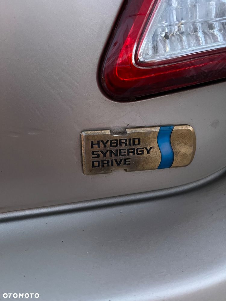 Toyota Camry - 15