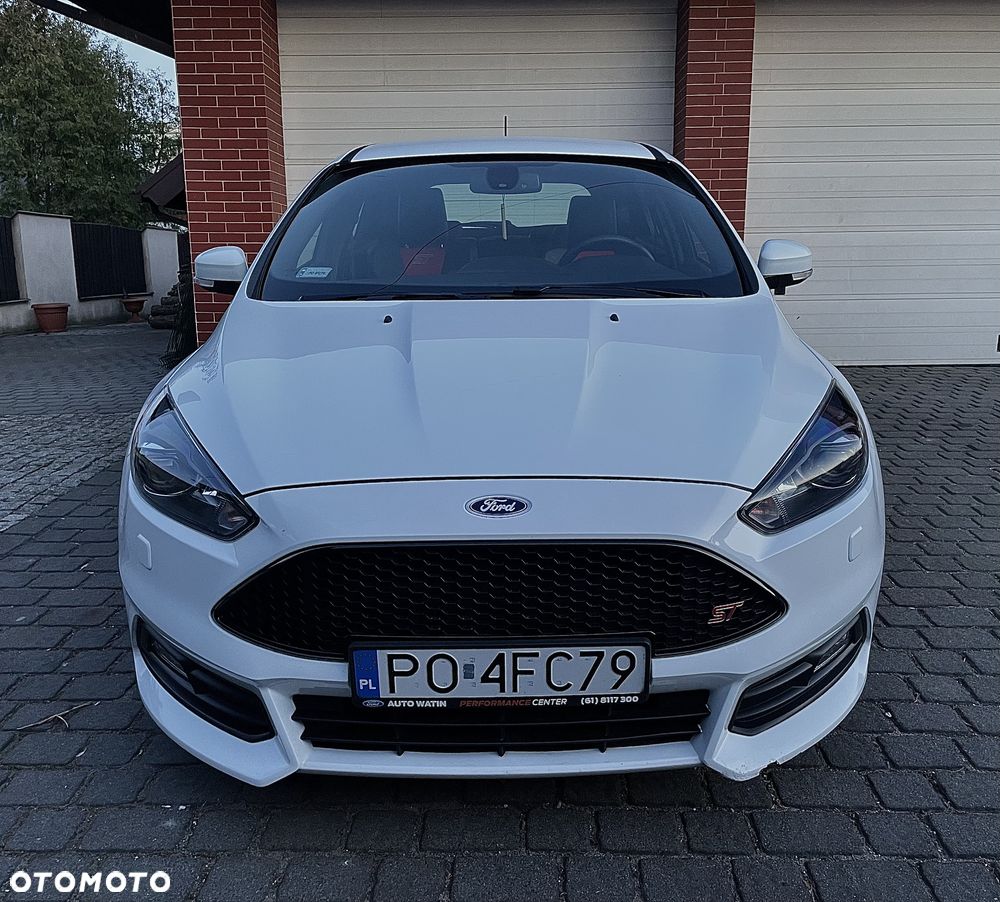 Ford Focus 2.0 EcoBoost ST-2 - 2