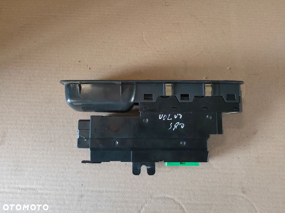 VOLVO S80 I 1998- PANEL PRZEŁĄCZNIK SZYB 8622039 - 2