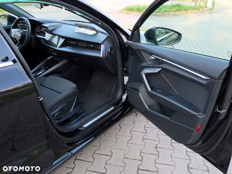 Audi A3 Limousine 35 TFSI mHEV Advanced S tronic - 16