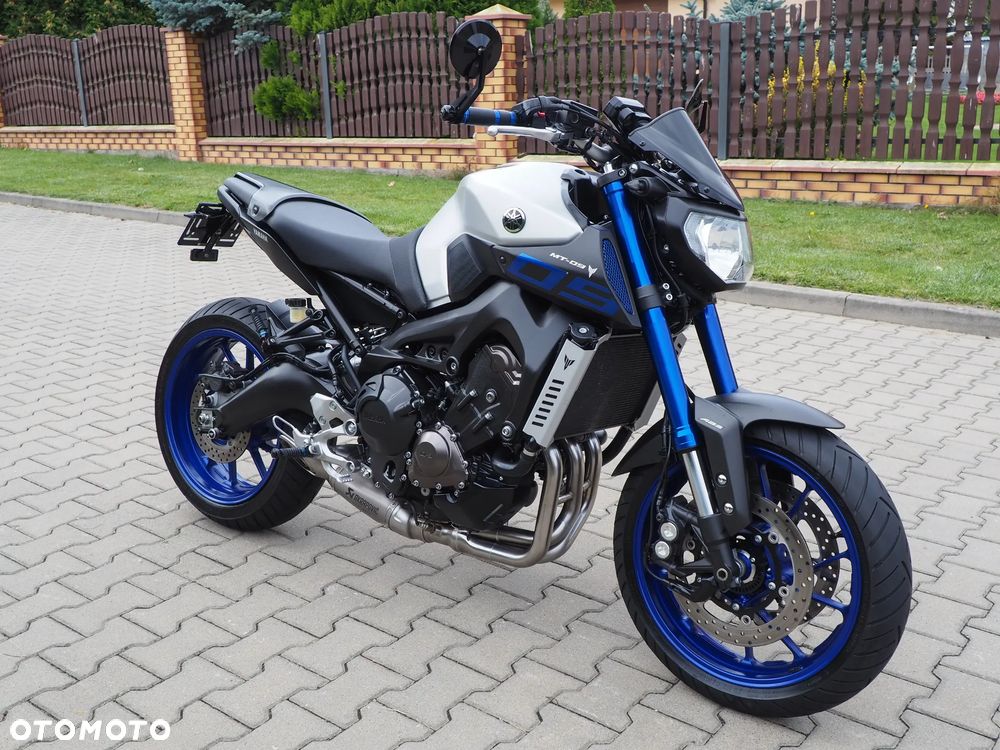 Yamaha MT - 16