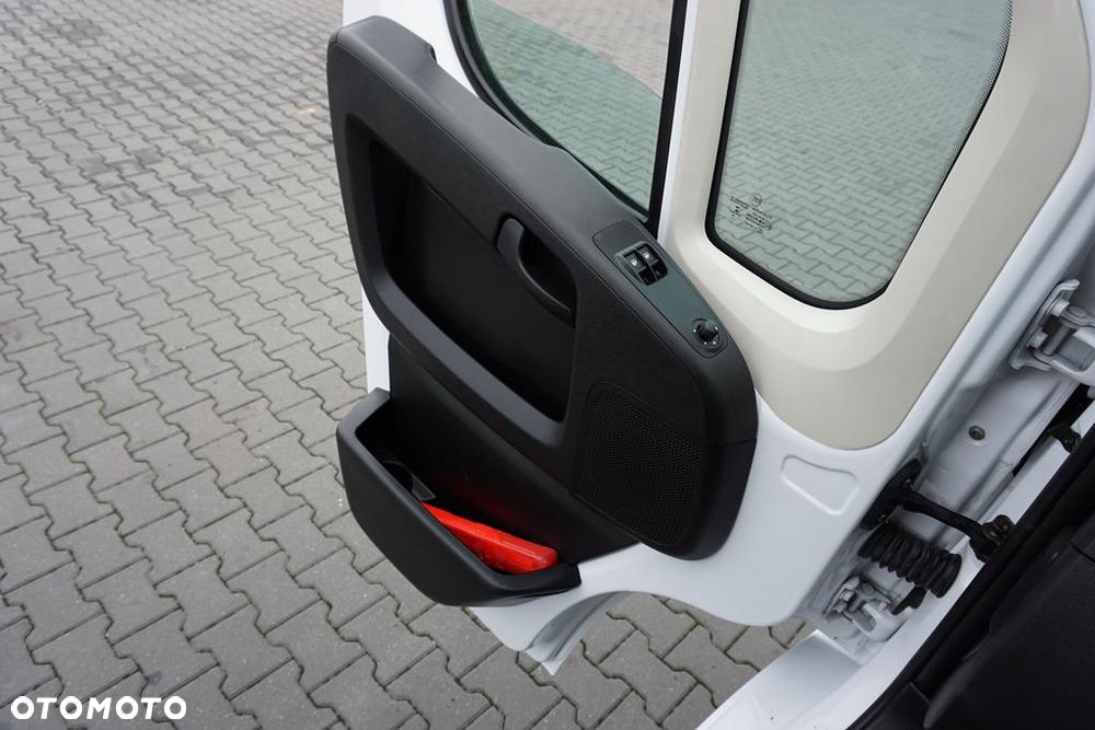 Peugeot / BOXER / 2,2 HDi / 140 KM / WYWROTKA / 72 000 KM - 23