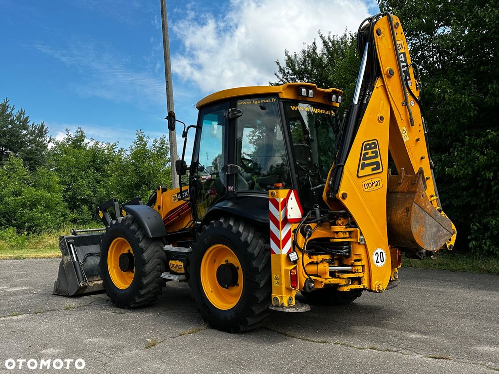 JCB 4cx - 11