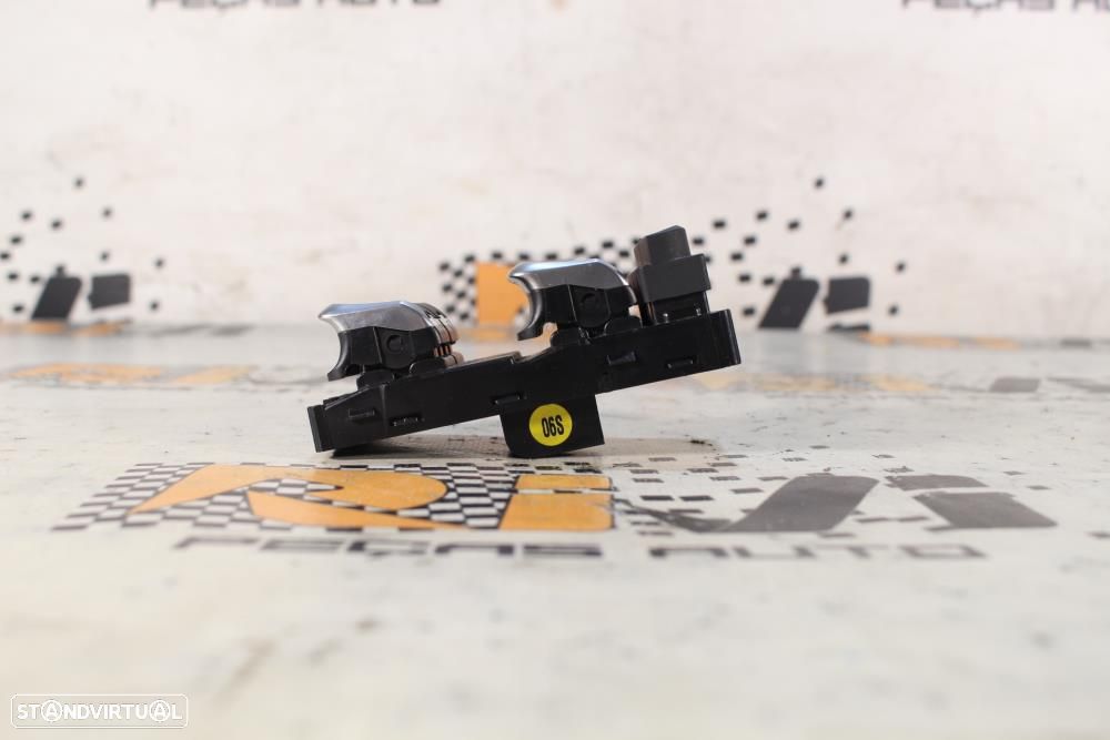 Botões / Comandos / Interruptorres Dos Vidros Audi A3 (8V1, 8Vk)  8V09 - 2