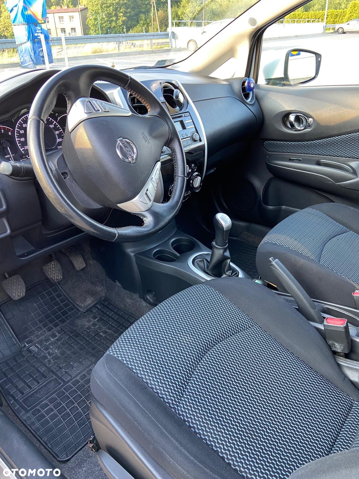 Nissan Note - 10