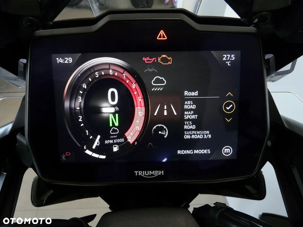 Triumph Tiger - 25