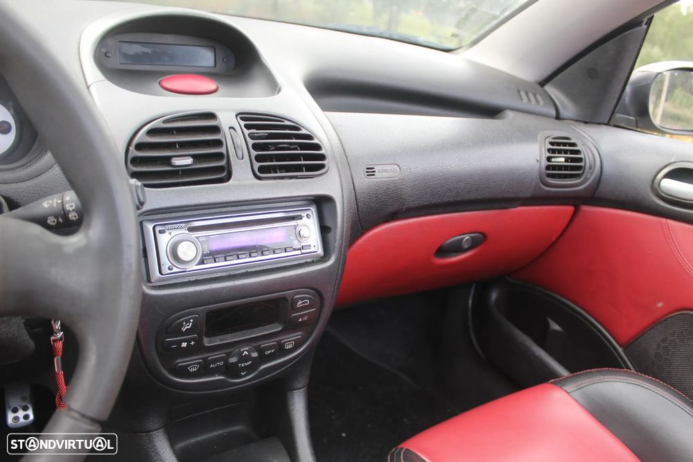 Peugeot 206 CC 2.0 - 9