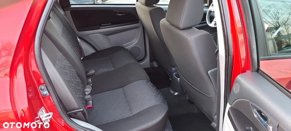 Suzuki SX4 2.0 DDiS 4x4 Style - 29