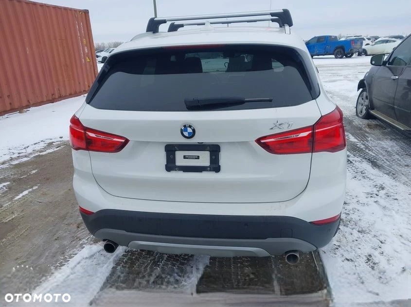 BMW X1 - 8