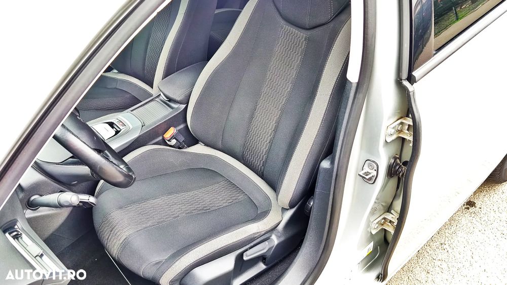 Peugeot 308 PureTech 110 Stop & Start Style - 13