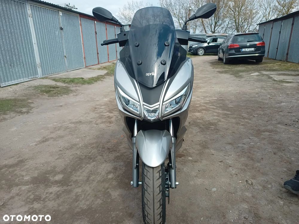 Aprilia SX - 2